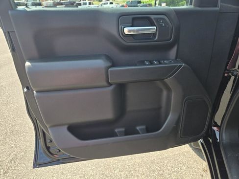 New 2026 GMC Sierra 1500 Pro AWD/4WD image 18