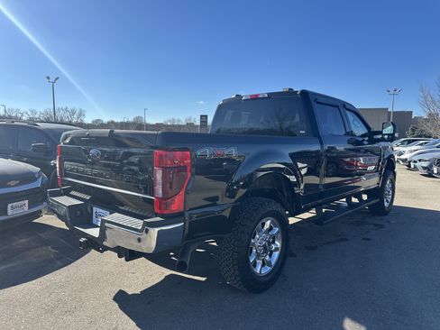 Used 2020 Ford F250 XLT w/ XLT Value Package image 4