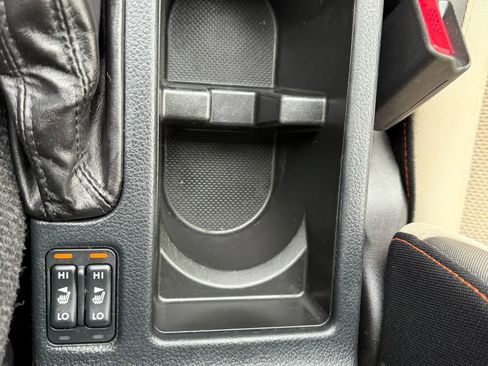 Used 2017 Subaru Crosstrek 2.0i Premium w/ Popular Package #2 image 35