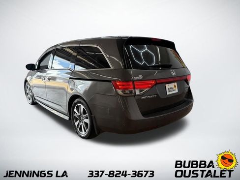 Used 2016 Honda Odyssey Touring image 3