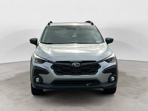 Used 2024 Subaru Crosstrek 2.0i Premium AWD/4WD image 2