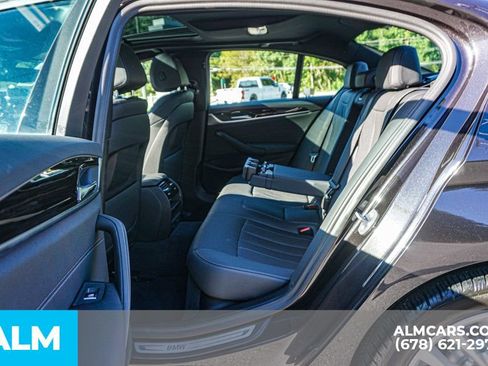 Used 2022 BMW 530i xDrive 530i xDrive w/ Convenience Package image 21