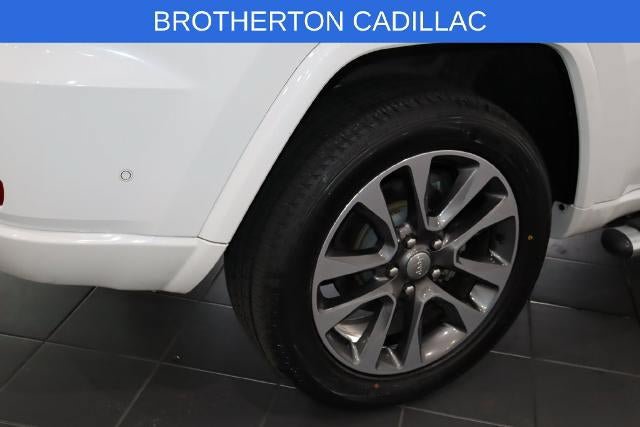 Used 2018 Jeep Grand Cherokee Overland AWD/4WD image 15
