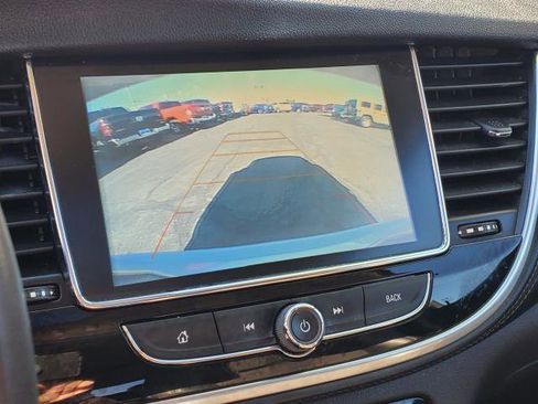 Used 2020 Buick Encore Preferred FWD image 17
