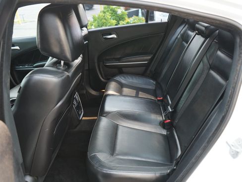 Used 2015 Dodge Charger SXT w/ AWD Plus Group image 15