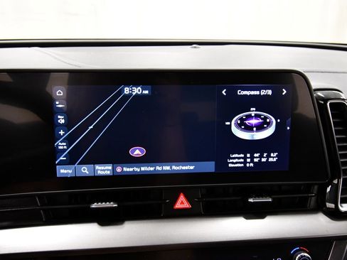 Certified 2023 Kia Sportage EX AWD/4WD image 24
