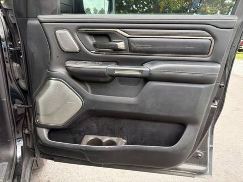 Used 2021 RAM 1500 Limited AWD/4WD image 10