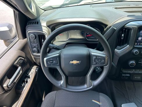 Used 2022 Chevrolet Silverado 2500 LT AWD/4WD image 22