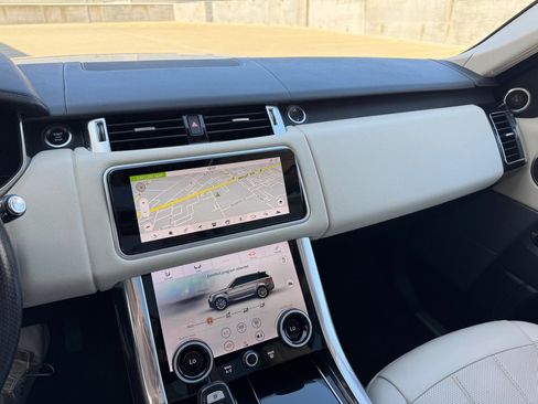 Used 2019 Land Rover Range Rover Sport HSE image 19