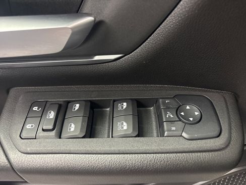 Used 2025 RAM 1500 Big Horn image 21