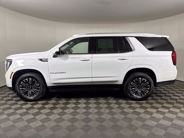 Used 2026 GMC Yukon Elevation w/ Elevation Premium Package AWD/4WD image 7