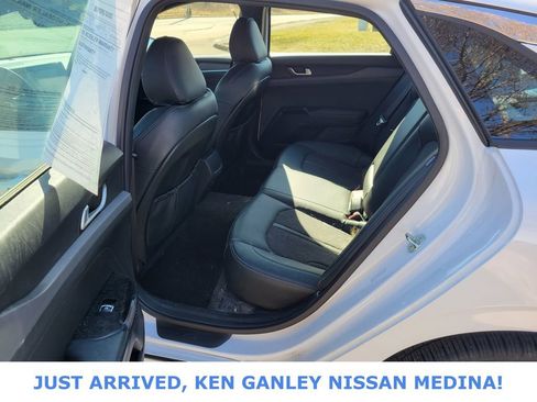 Used 2024 Kia K5 GT-Line image 15