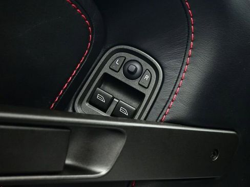 Used 2007 Aston Martin V8 Vantage Coupe image 38