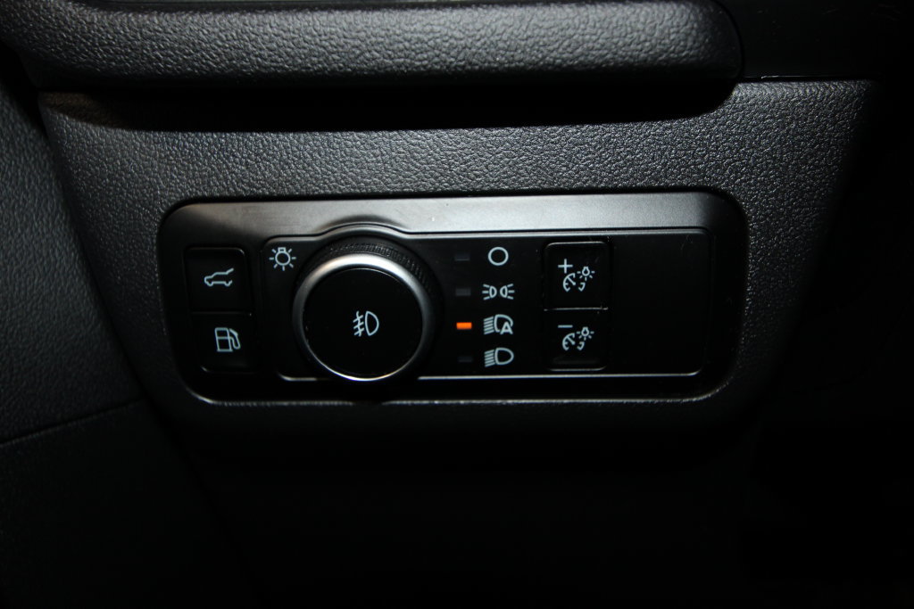Used 2024 Ford Escape SE FWD image 9
