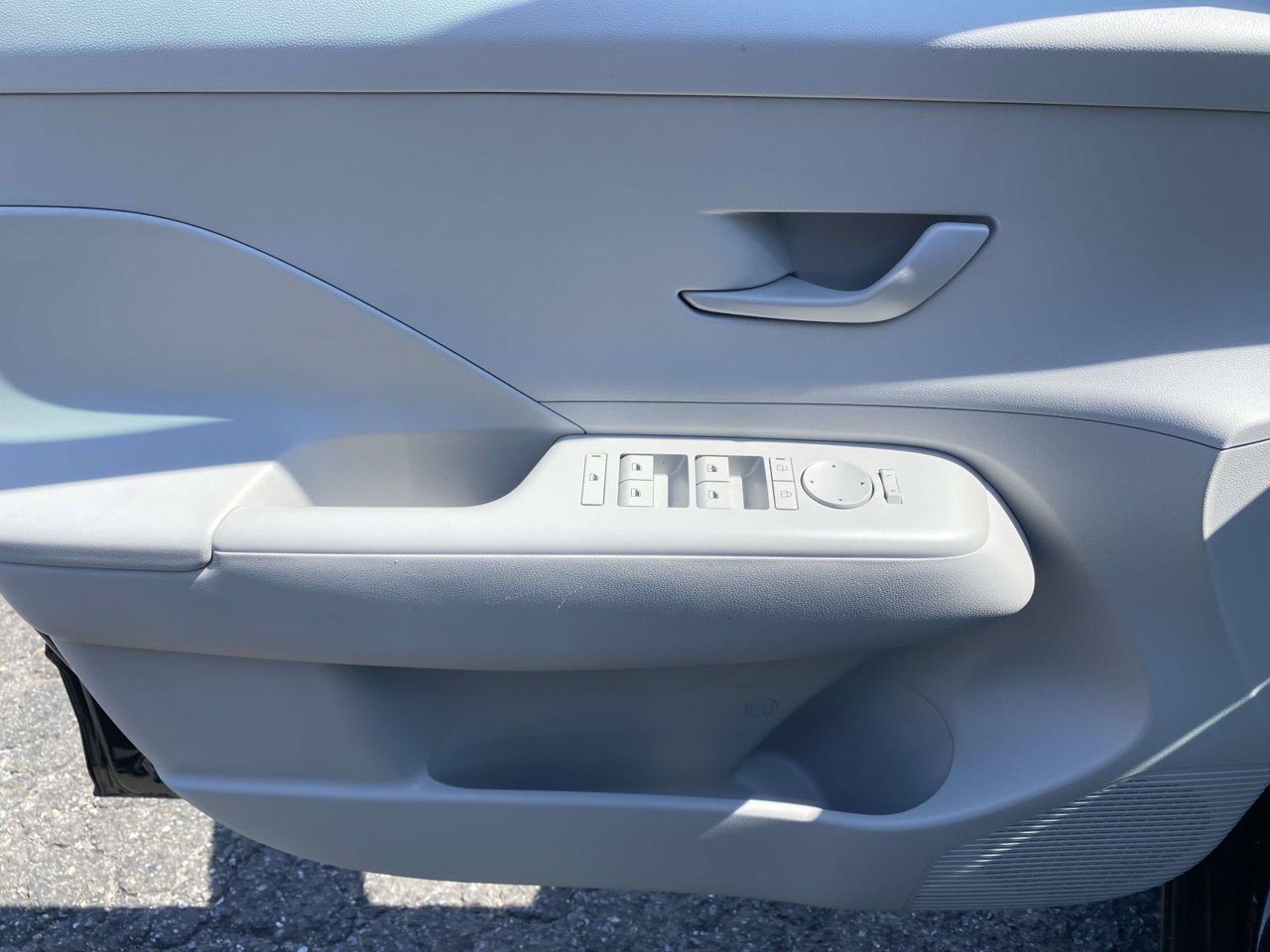 Used 2025 Hyundai Kona SEL AWD/4WD image 15
