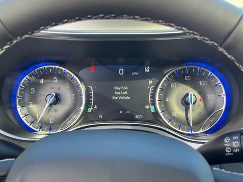 New 2026 Chrysler Pacifica Limited w/ S Appearance Package image 18