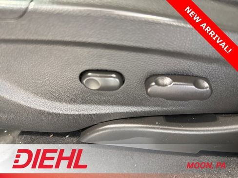 Used 2018 Buick Encore Preferred AWD/4WD image 18
