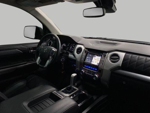 Used 2019 Toyota Tundra Platinum AWD/4WD image 18