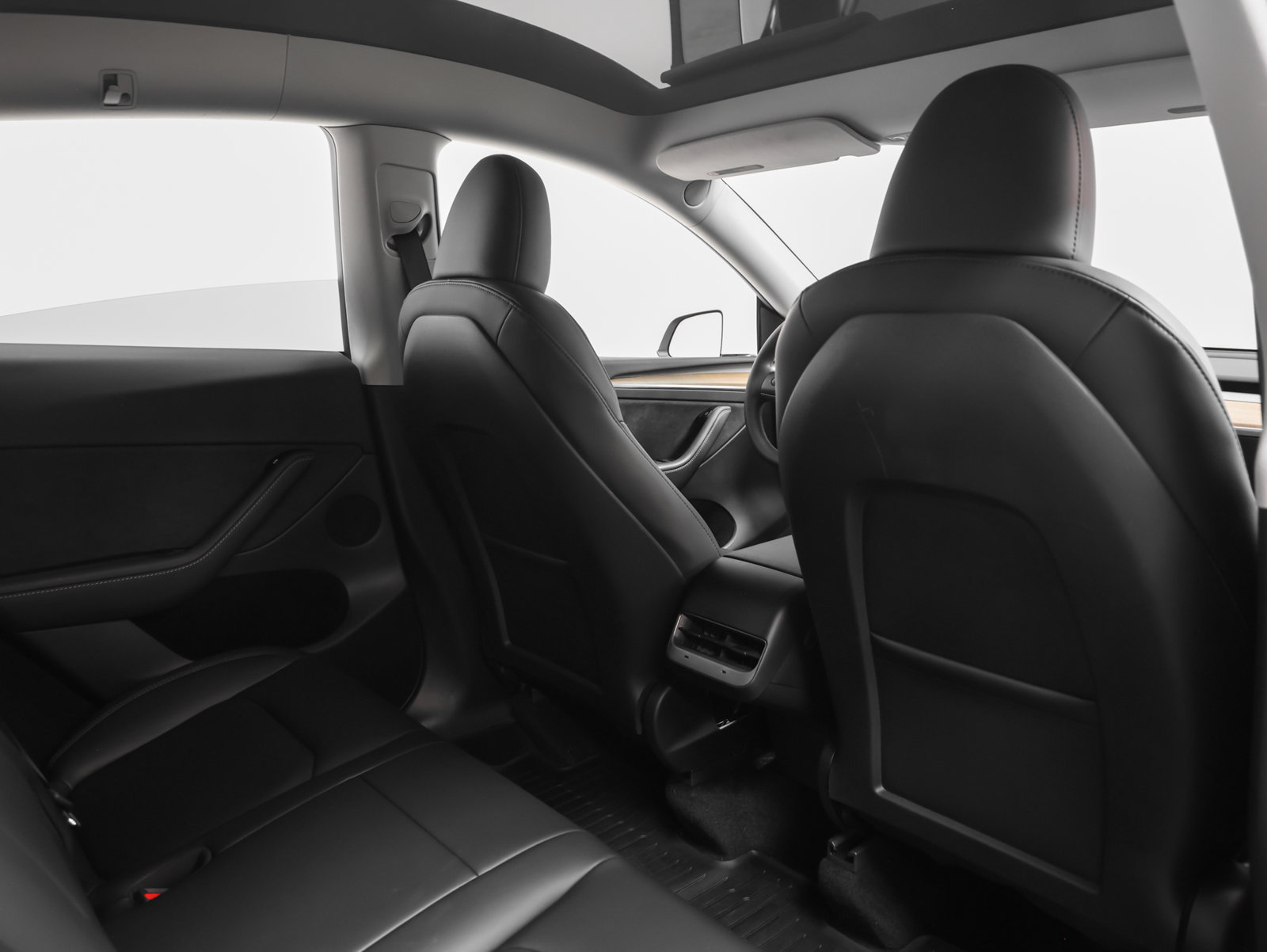 Used 2024 Tesla Model Y Long Range AWD/4WD image 22
