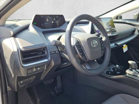 New 2026 Toyota Prius LE image 3