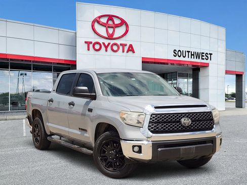 Used 2021 Toyota Tundra SR5 w/ SR5 Upgrade Package RWD image 1