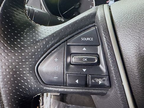 Used 2018 Nissan Maxima 3.5 SV image 14