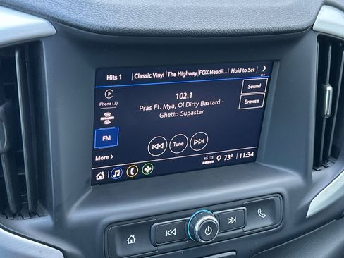 Used 2024 GMC Terrain SLE image 26