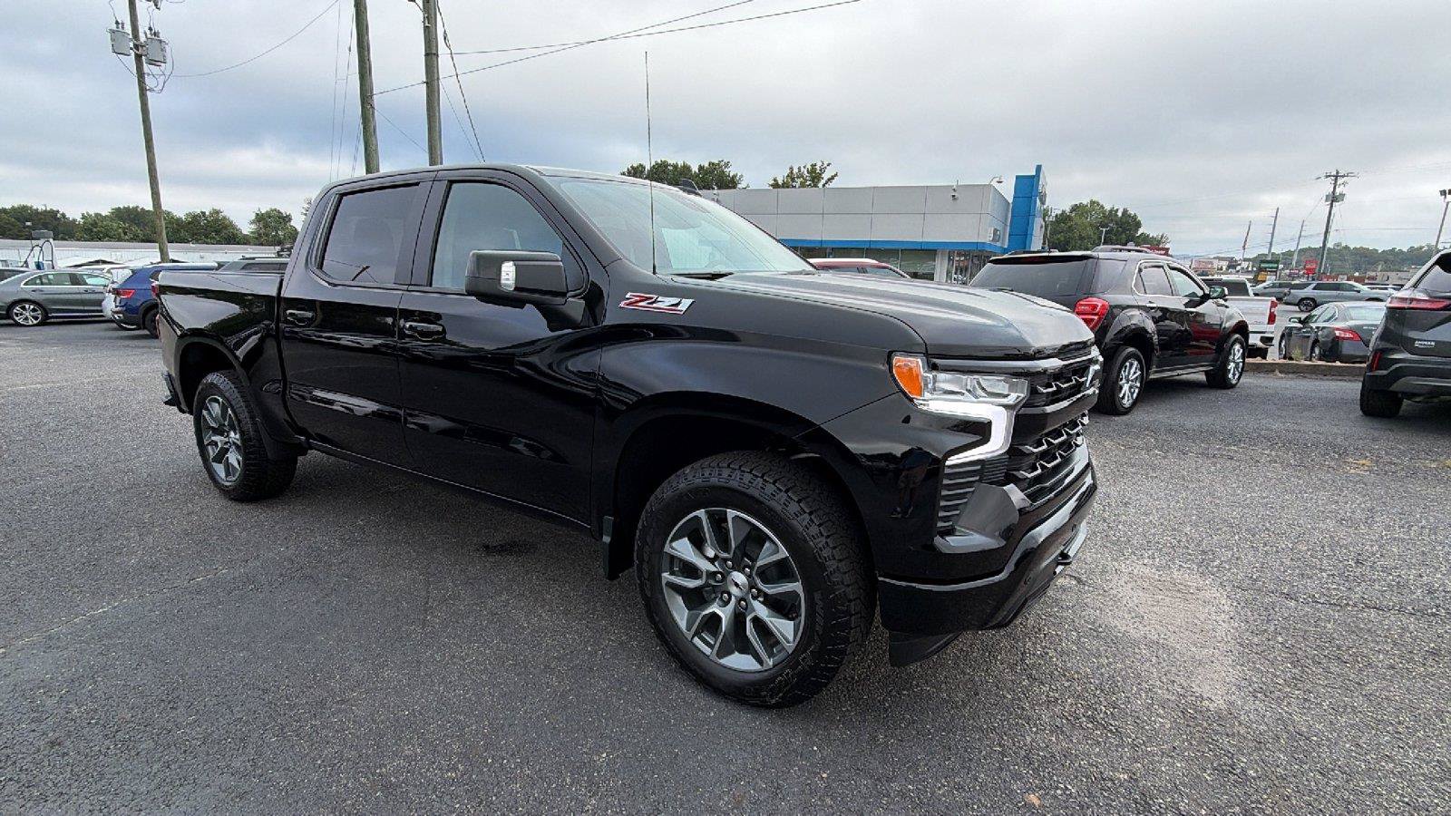 New 2026 Chevrolet Silverado 1500 RST w/ RST All Star Premium Package AWD/4WD image 6