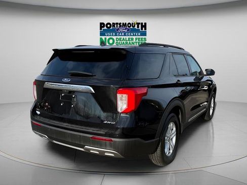 Used 2022 Ford Explorer XLT w/ Equipment Group 202A AWD/4WD image 30
