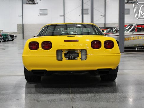 Used 1994 Chevrolet Corvette image 29