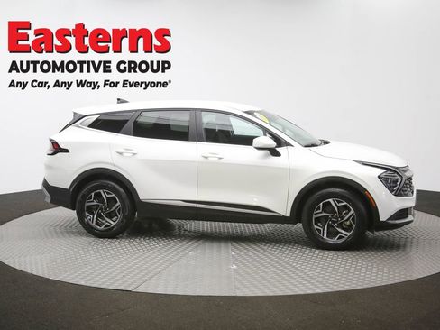 Used 2024 Kia Sportage LX FWD image 45