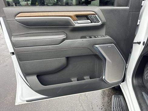 Certified 2024 Chevrolet Silverado 3500 High Country w/ Technology Package AWD/4WD image 24