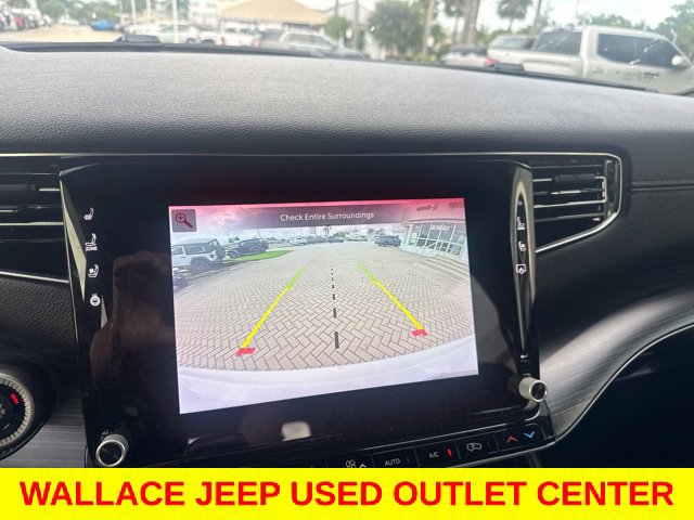 Used 2023 Jeep Wagoneer Series III w/ Premium Group I RWD image 7