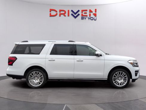 Used 2024 Ford Expedition Max Limited image 5