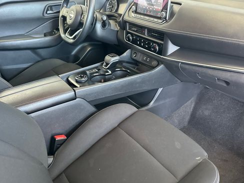 Certified 2024 Nissan Rogue S AWD/4WD image 16