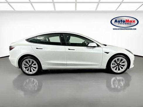 Used 2023 Tesla Model 3 Standard Range RWD image 10