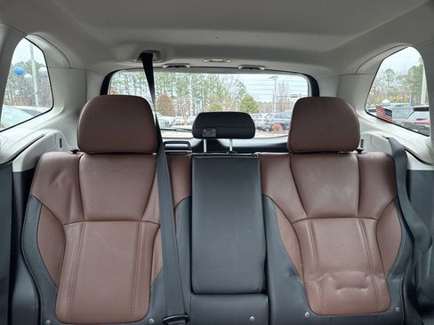 Used 2022 Subaru Forester Touring image 13