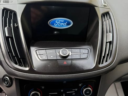 Used 2019 Ford Escape SE AWD/4WD image 36