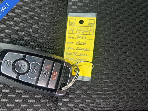 Used 2024 Ford Escape ST-Line w/ Tech Pack #1 AWD/4WD image 30
