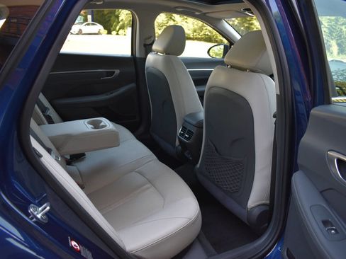 Used 2021 Hyundai Sonata Limited image 12