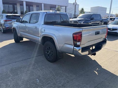 Certified 2023 Toyota Tacoma SR5 image 7