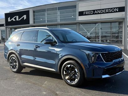 New 2025 Kia Sorento S w/ Panoramic Sunroof Package