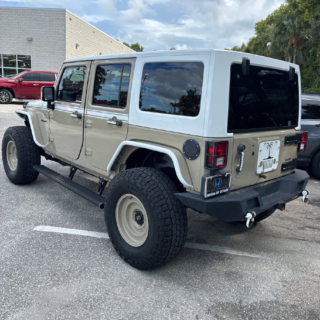 Used 2017 Jeep Wrangler Unlimited Sahara w/ Quick Order Package 24E Chief AWD/4WD image 2