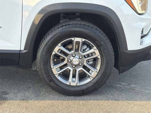 Used 2025 GMC Terrain Elevation image 33