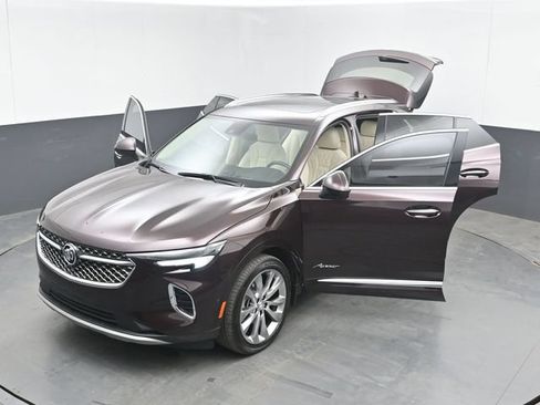 Used 2022 Buick Envision Avenir w/ Technology Package II AWD/4WD image 57