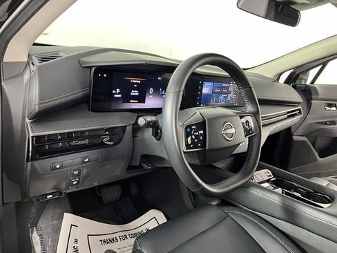 Certified 2025 Nissan Murano SV FWD image 19