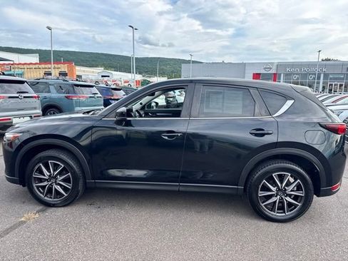 Used 2018 MAZDA CX-5 Touring w/ Preferred Equipment Package AWD/4WD image 8