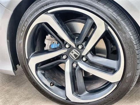 Certified 2018 Honda Accord Sport image 9