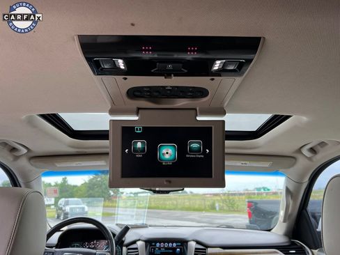 Used 2017 GMC Yukon Denali w/ Open Road Package AWD/4WD image 24