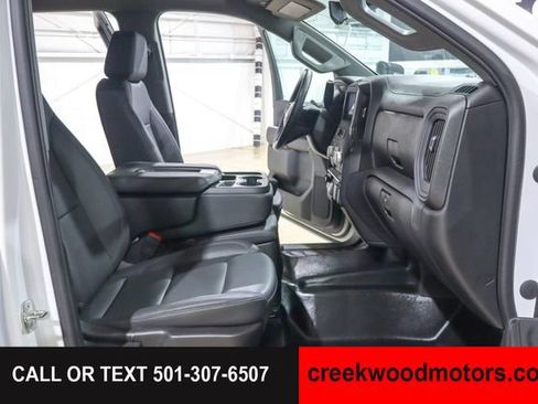 Used 2024 GMC Sierra 2500 Pro AWD/4WD image 9